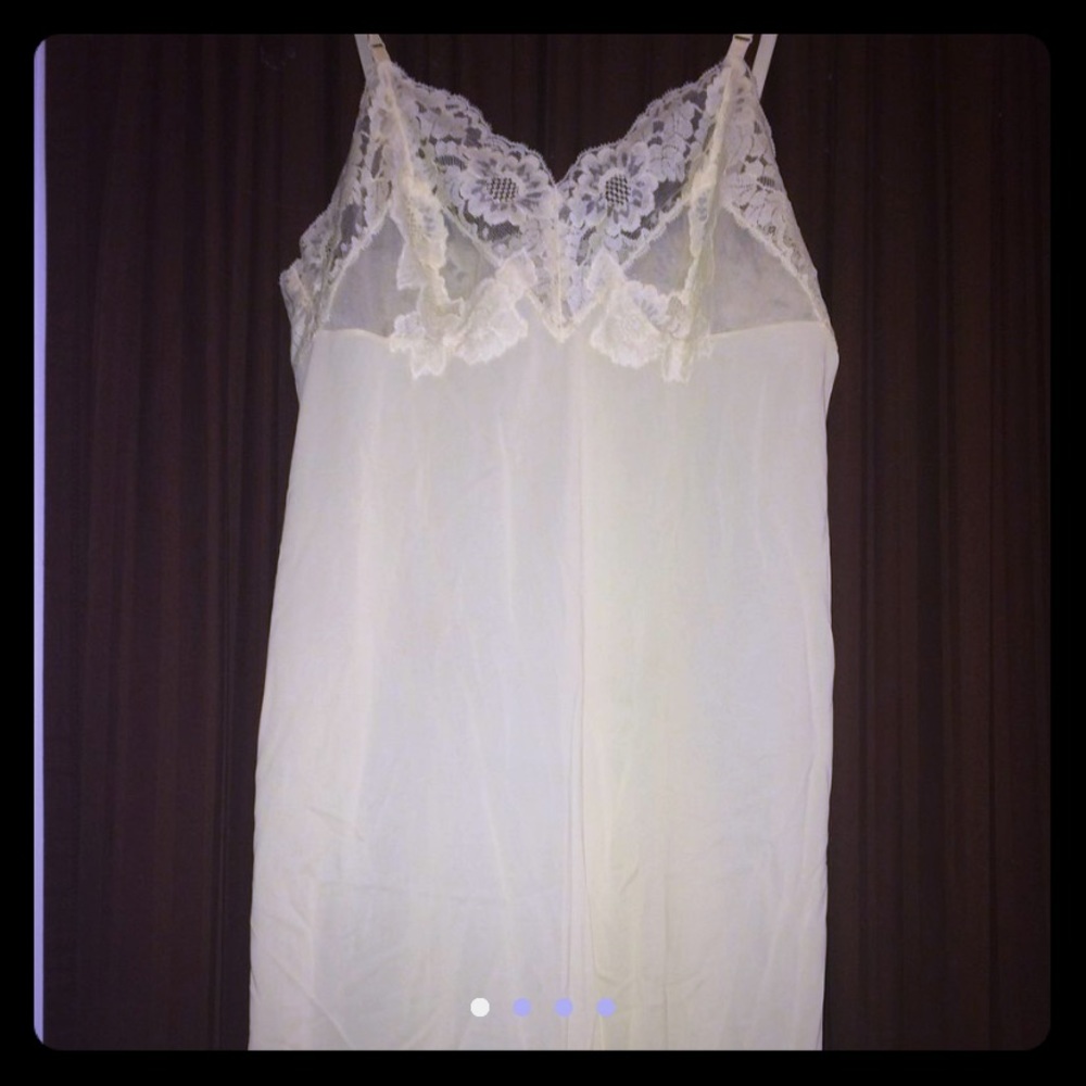 Vintage Slip